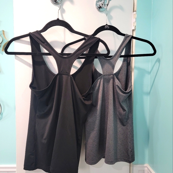 Telaleo Tank tops. Both tops for $10 - Picture 2 of 4